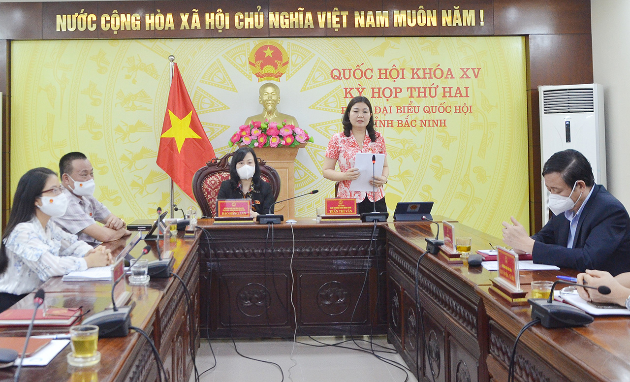 ĐBQH TRẦN THỊ VÂN: CƠ CHẾ NÀO ĐỂ THU HÚT ĐƯỢC CÁC NHÀ SẢN XUẤT PHIM LỰA CHỌN VIỆT NAM?